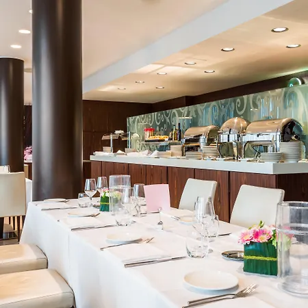 Crowne Plaza By Ihg 4* Milán