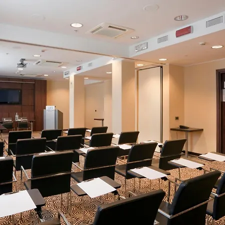 Crowne Plaza By Ihg 4* Milaan