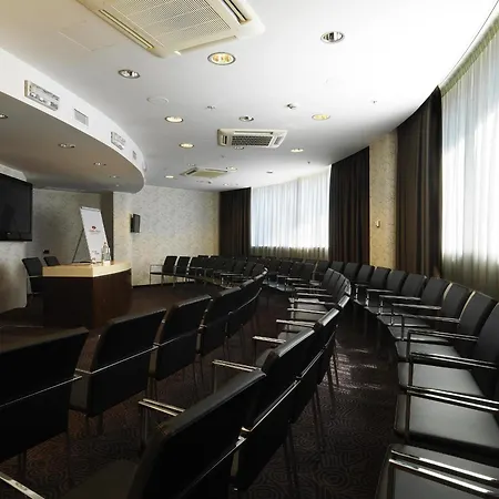 Crowne Plaza By Ihg 4* Milaan