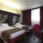Crowne Plaza By Ihg Hotel 4*