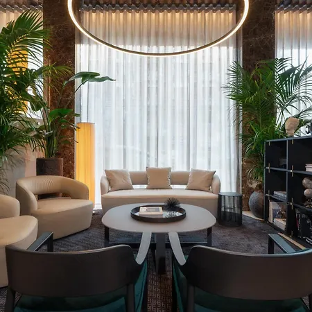 Crowne Plaza By Ihg 4*