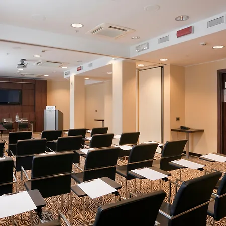 Crowne Plaza By Ihg Ξενοδοχείο 4*
