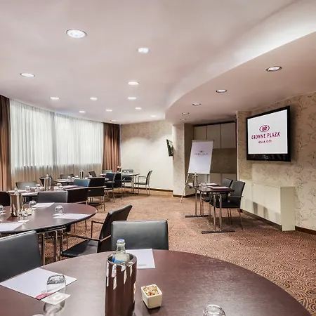 Crowne Plaza By Ihg Ξενοδοχείο 4*